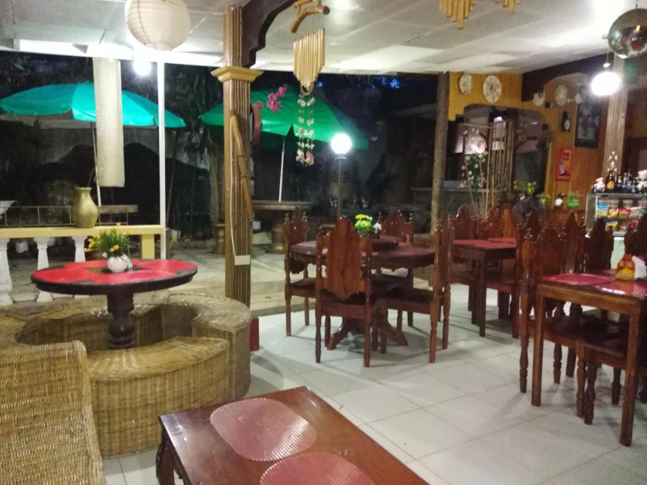 D'Lucky Garden Inn & Suites Tiniguiban Exterior photo